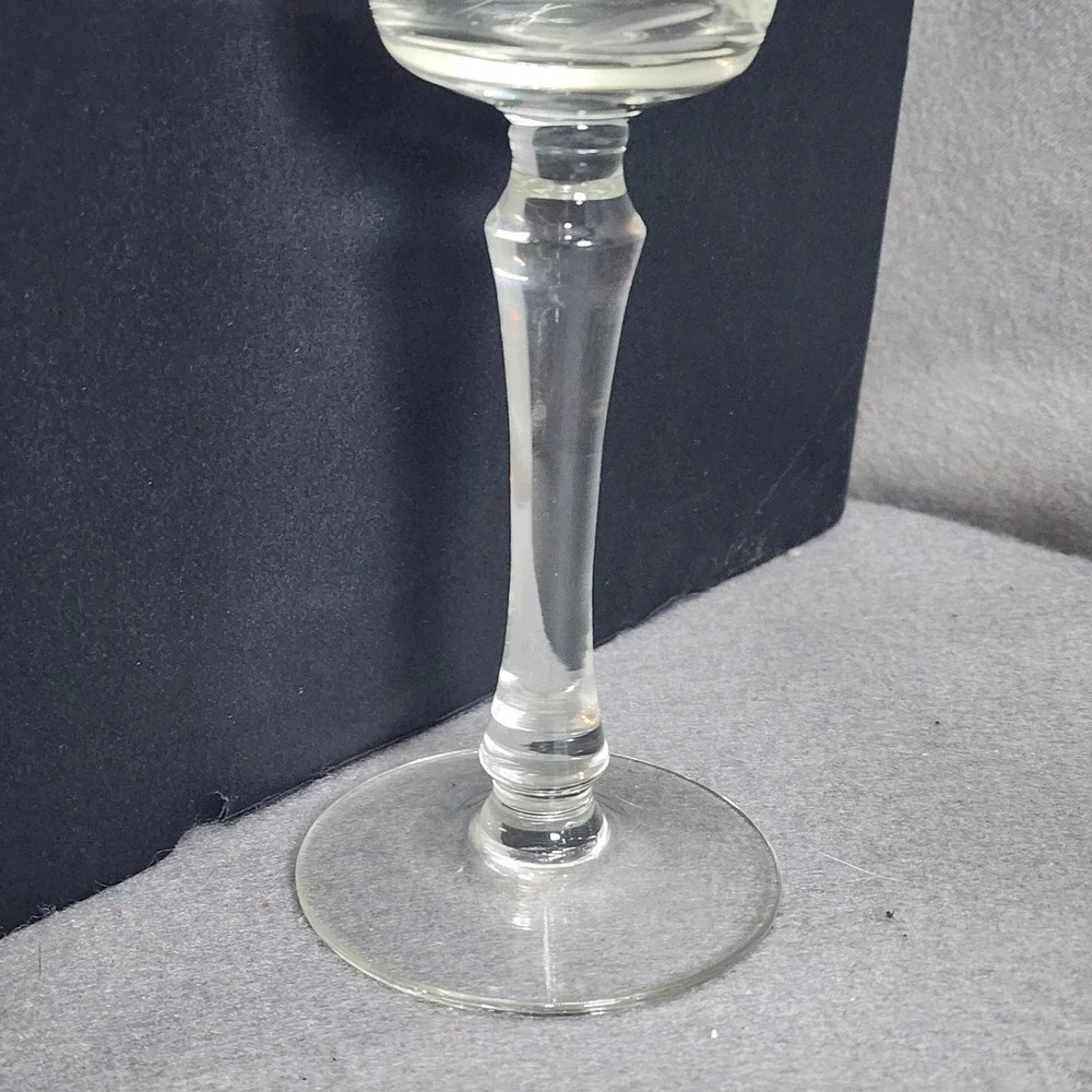 Vintage‎ Wine Glasses Clear Etched Floral Vintage Stemware Set of 4 7.25in